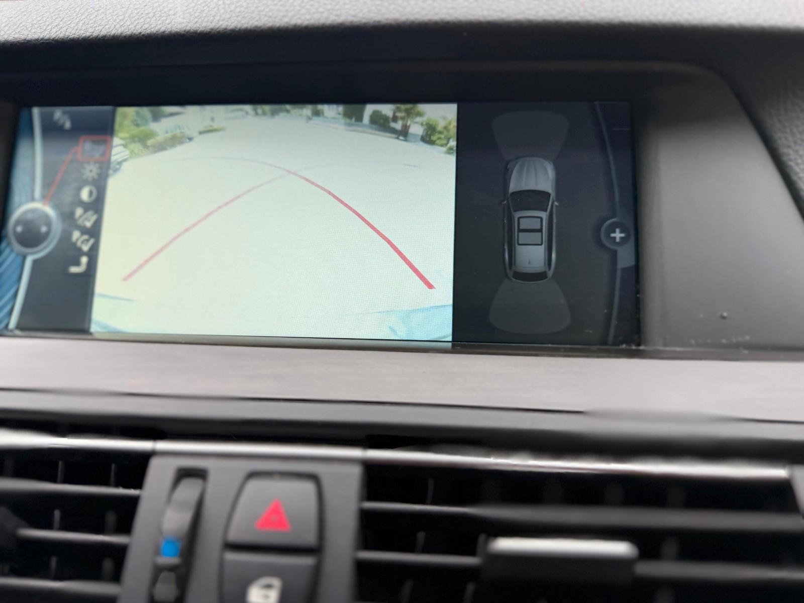BMW 530d Touring - AHK ACC HUD Soft Close CarPlay