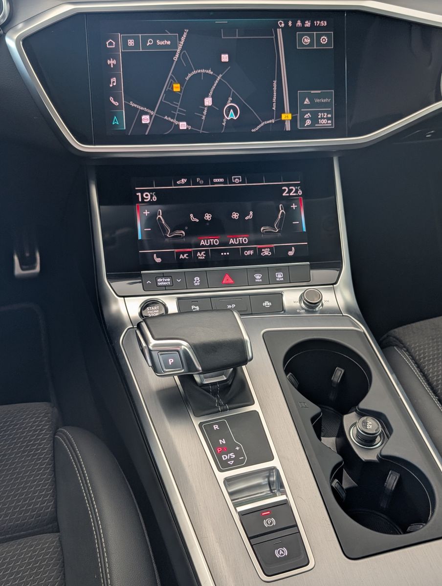 Fahrzeugabbildung Audi A6 55 TFSI e quat 3x S-Line MATRIX PANO 4xKlima