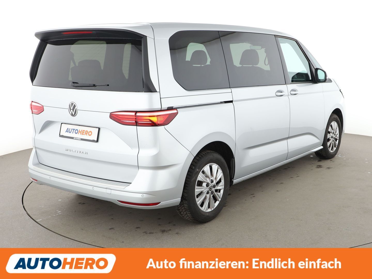 Volkswagen T7 Multivan 1.5 TSI Life Aut. NAVI LED TEMPO foto 6