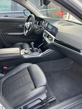 BMW 318d Touring Advantage plus BusinessPaket - BMW 318 von privat