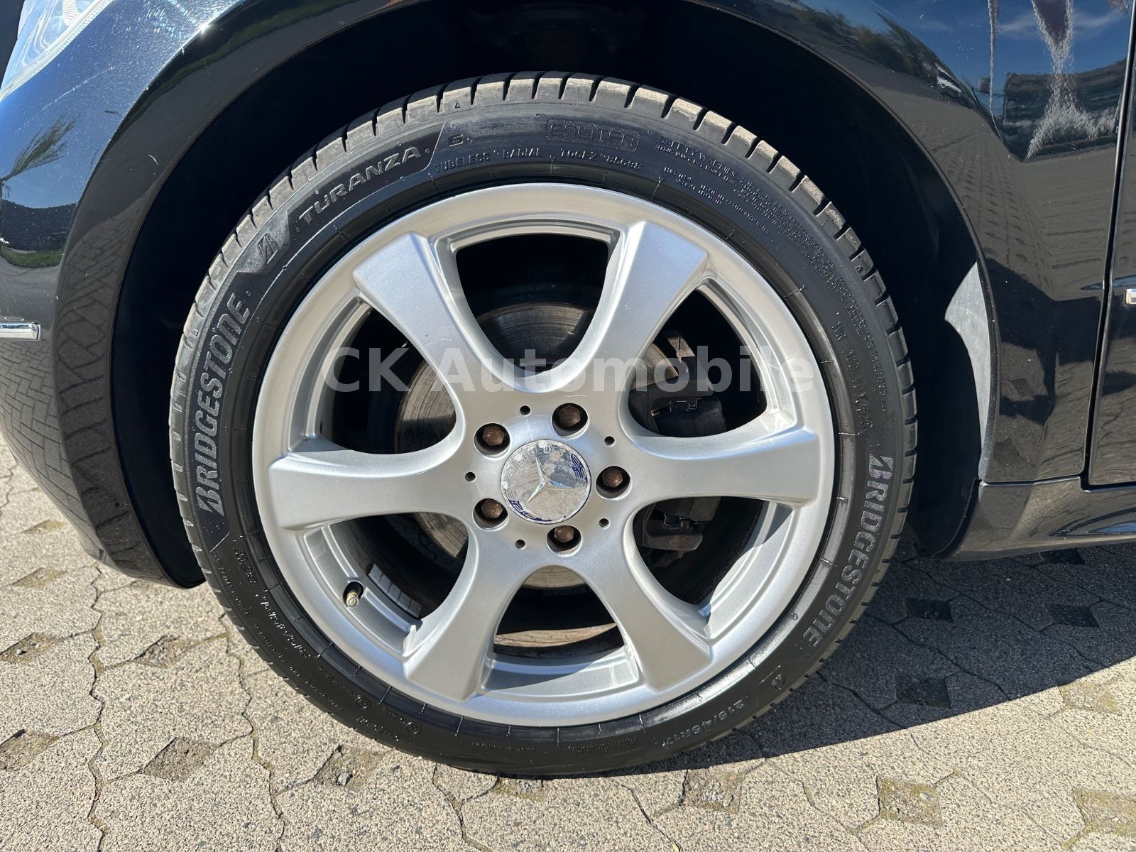 Fahrzeugabbildung Mercedes-Benz A 200 Avantgarde Special Edition/Automatik/Navi