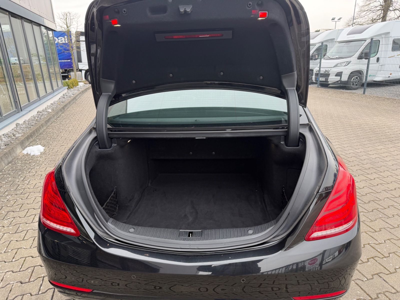 Fahrzeugabbildung Mercedes-Benz S 350 d Bluetec Lang Navi