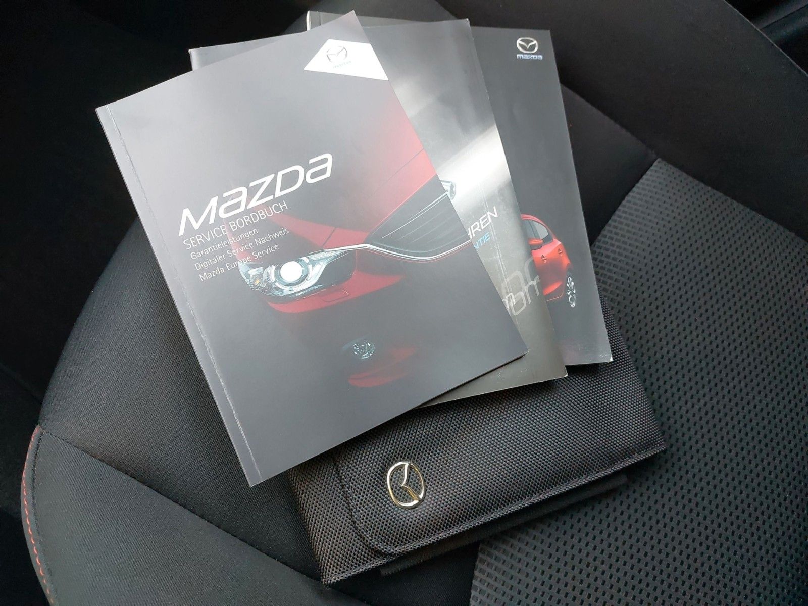 Mazda SPORTS-LINE SHZ PDC NAVI TEMPOMAT BLUETOOTH – Bild 26