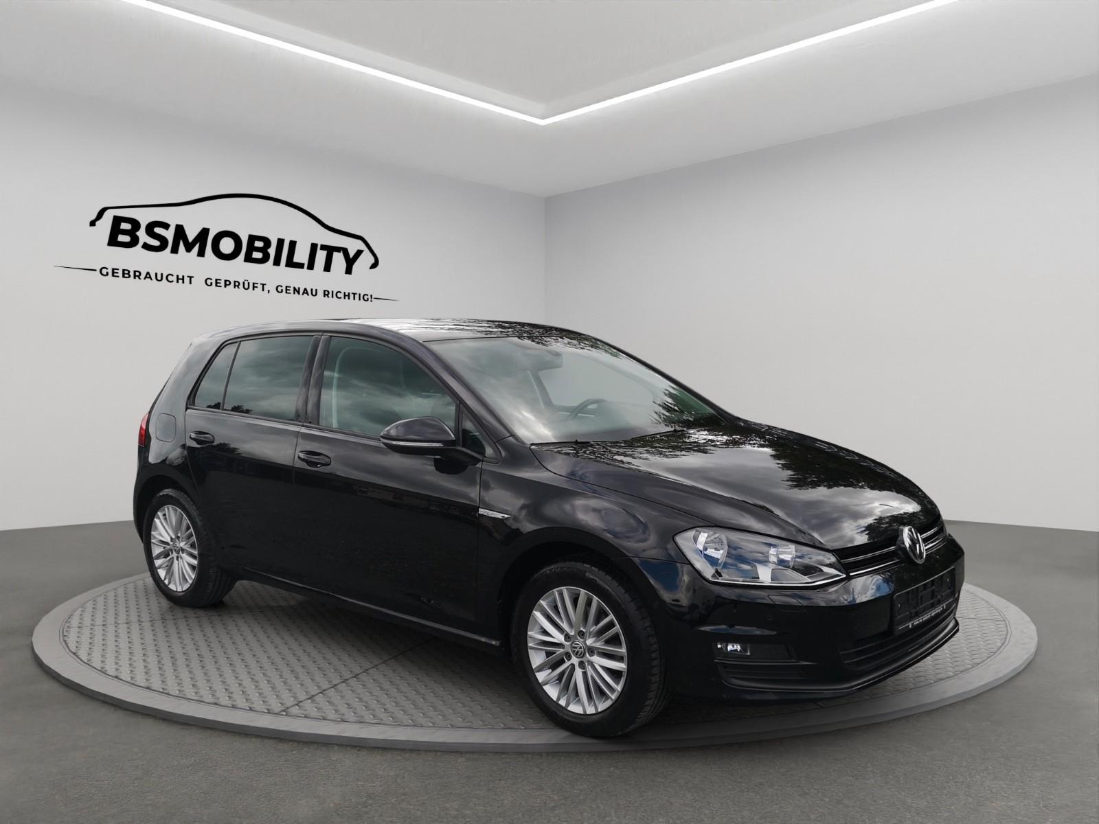 Volkswagen Golf VII Lim. Cup*56.000KM*105PS*PDC*S-Heft
