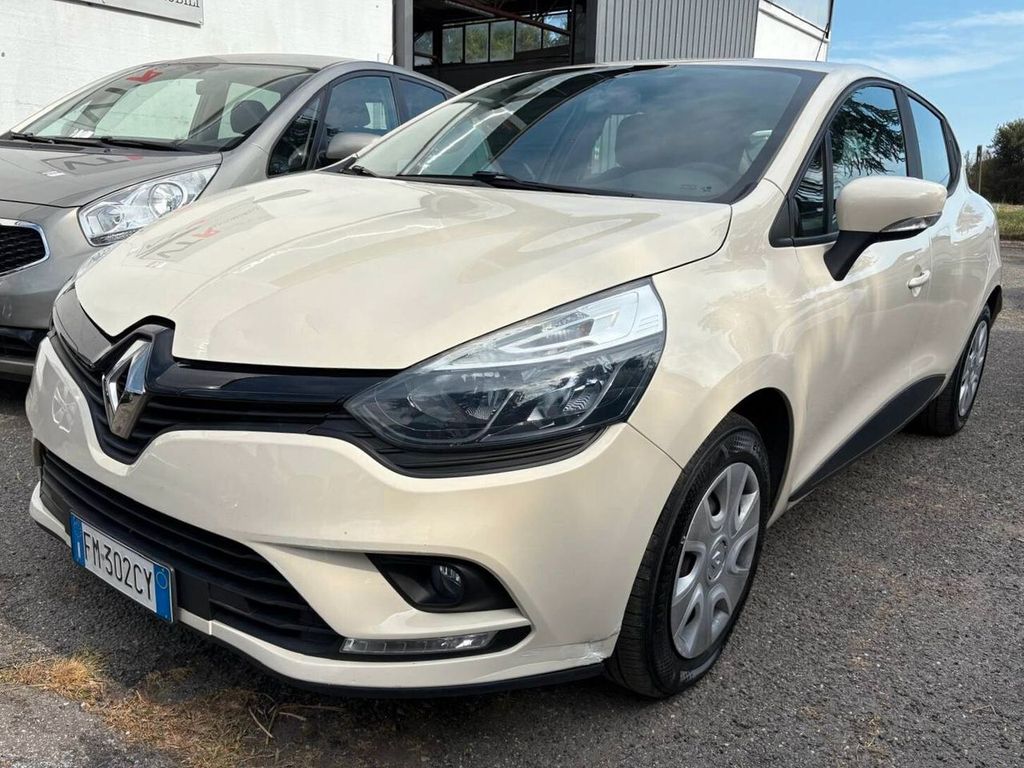 Image of Renault Clio