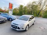 Ford Focus 1,6 Ti-VCT 92kW Trend Turnier KLIMA SHZ - Ford Focus aus 2011: Trend