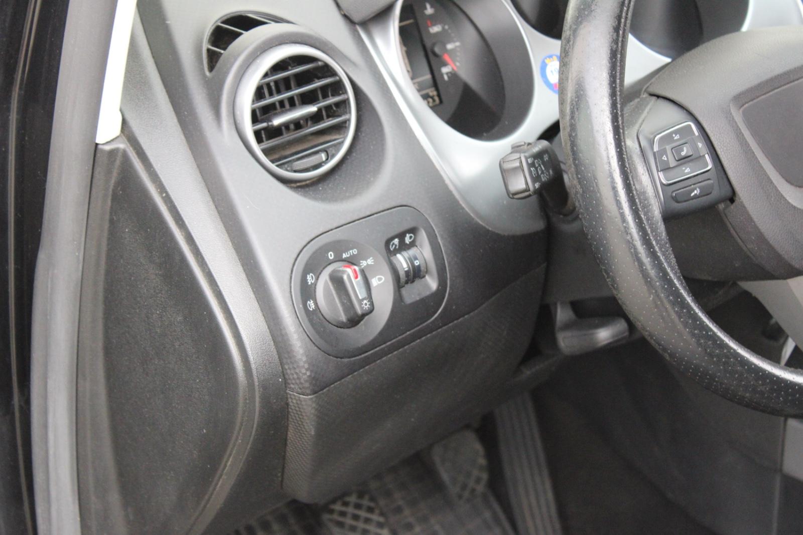Seat Altea XL 2012 — photo 22