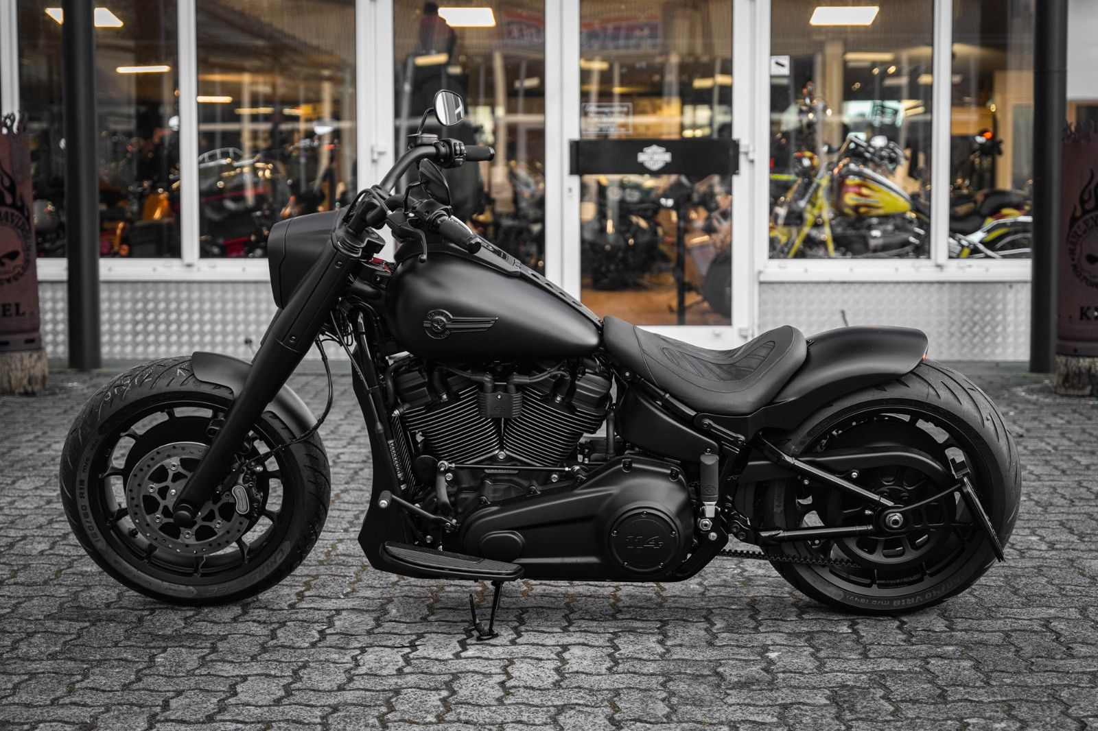 Fahrzeugabbildung Harley-Davidson ALL MATT DARK FAT BOY FLFBS 114