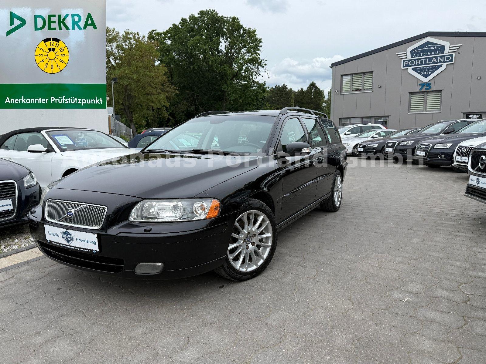 Volvo V70 2.4 D5 Edition Sport/S-Heft/Xenon/ZR 23/AHK