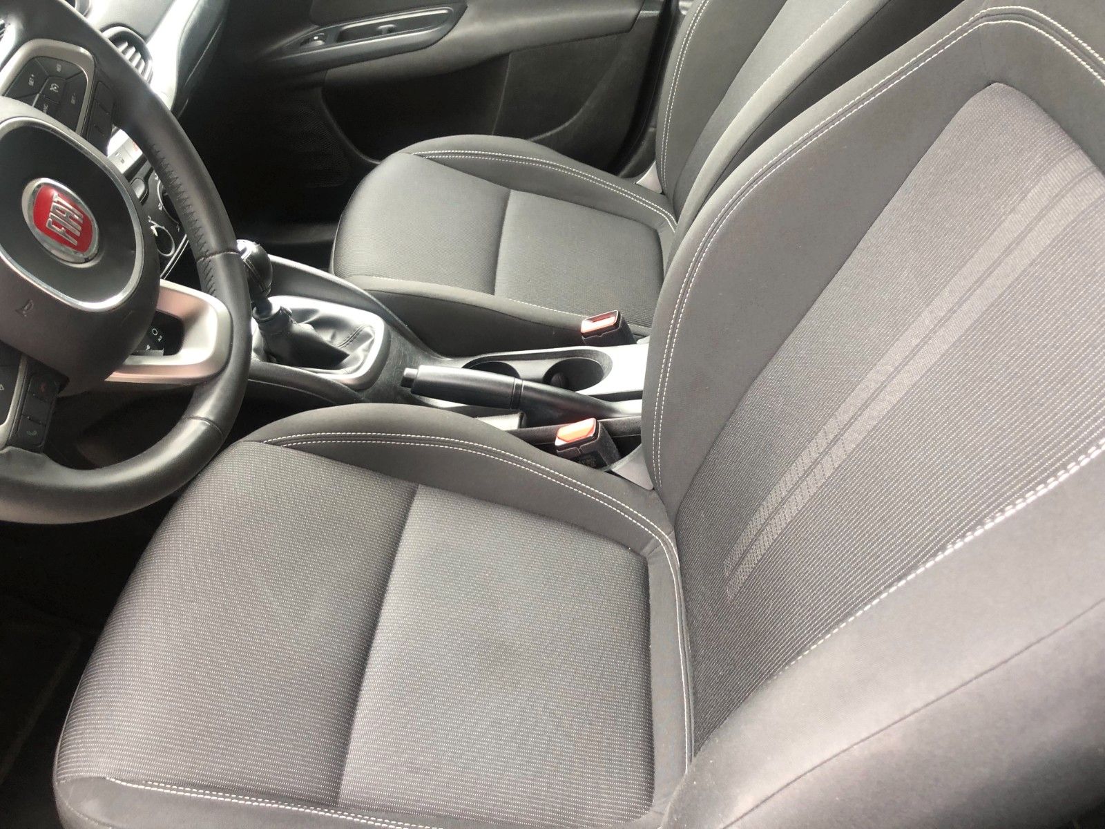 Fahrzeugabbildung Fiat Tipo Pop