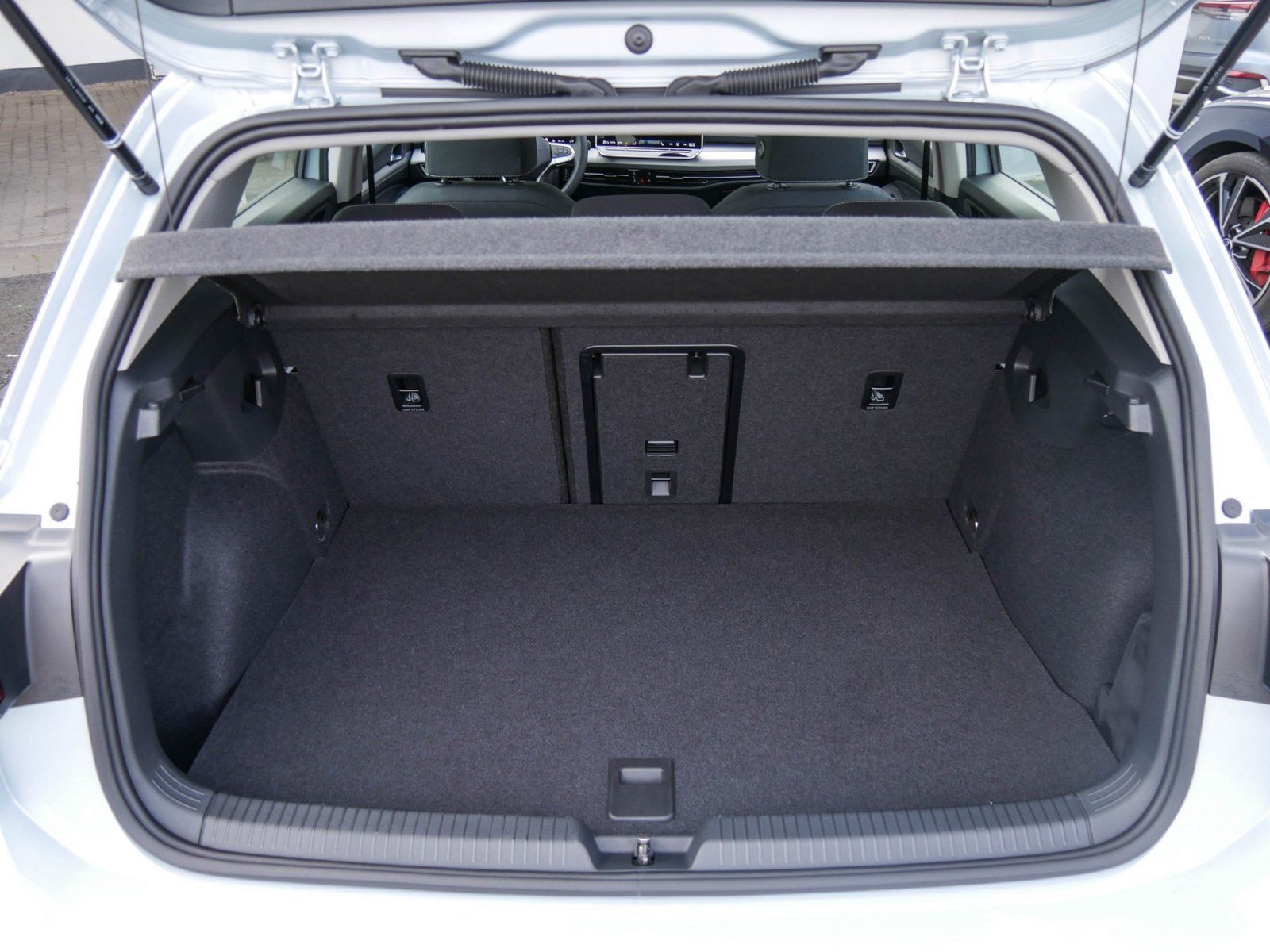 Volkswagen Golf - Bild 14