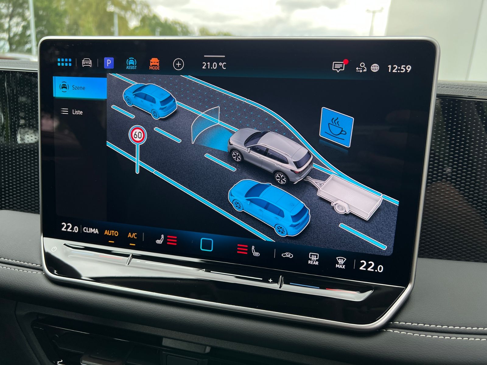 Fahrzeugabbildung Volkswagen Tiguan  ENERGY 2.0 TDI DSG *AHK, Navi, Ganzjahre