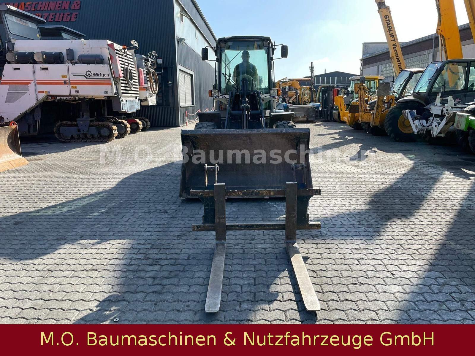 Fahrzeugabbildung Terex TL 80 / Klappschaufel/Palettengabel/SW/2100Bstd