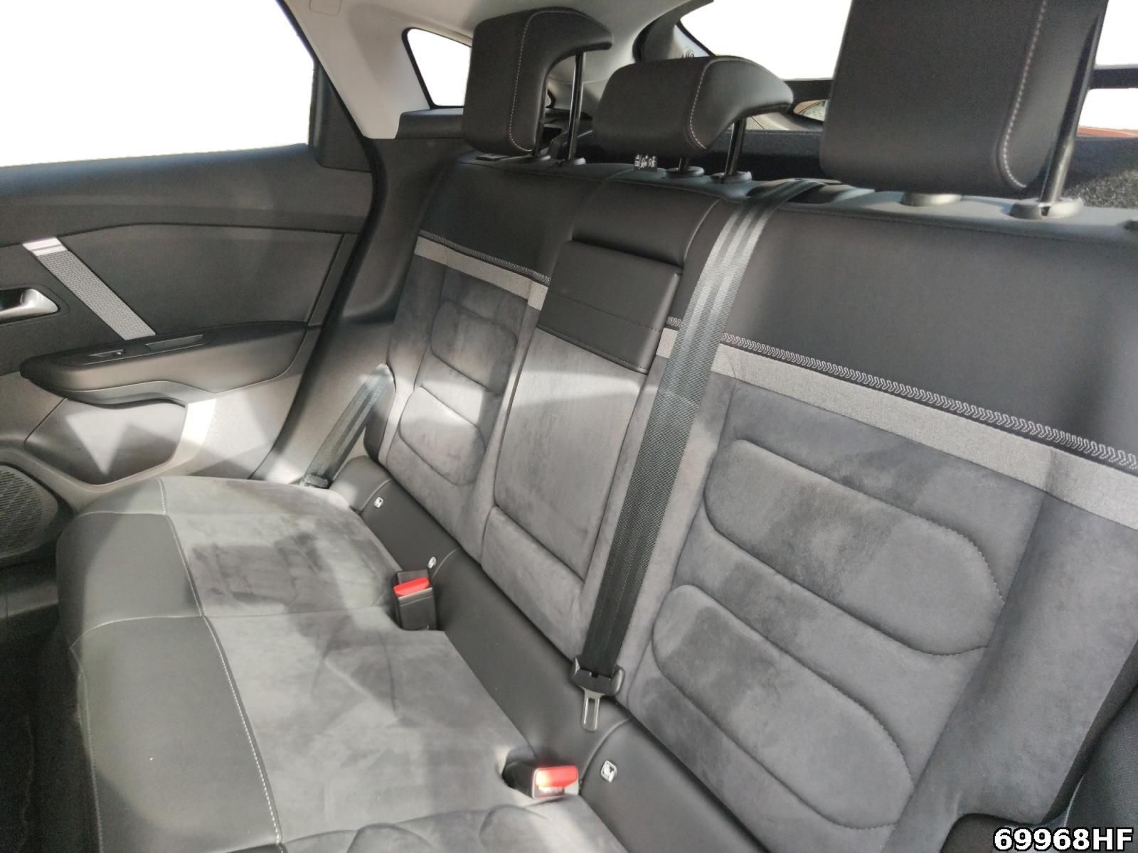 Fahrzeugabbildung Citroën C4 1.2 PureTech 130 Max (EURO 6e)