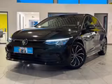 Volkswagen Golf VIII Lim. R-Line, Panorama, Haman-Kardon