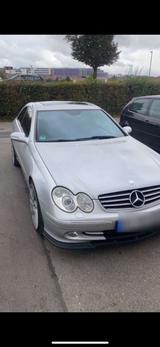Mercedes-Benz 320 - Mercedes-Benz 320 in Stuttgart