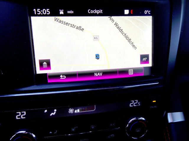 Fahrzeugabbildung Renault Kadjar Crossborder+Leder+Navi+LED+LM+Kamera+BT+