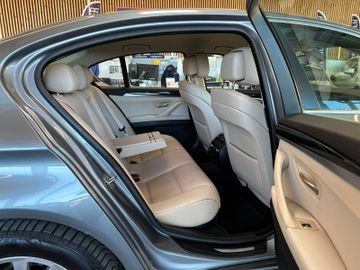 MYAUTOCENTER – Gebraucht- und Jahreswagen mit Werkstattservice in Pfaffenhofen BMW 520 d *BiXenon*Leder Dakota*Navi*PDC