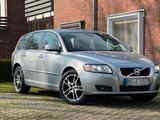 Volvo V50 D3 Automatik  150 ps  1 Hand Top... - Volvo XC60 mit Diesel-Antrieb: Kombi