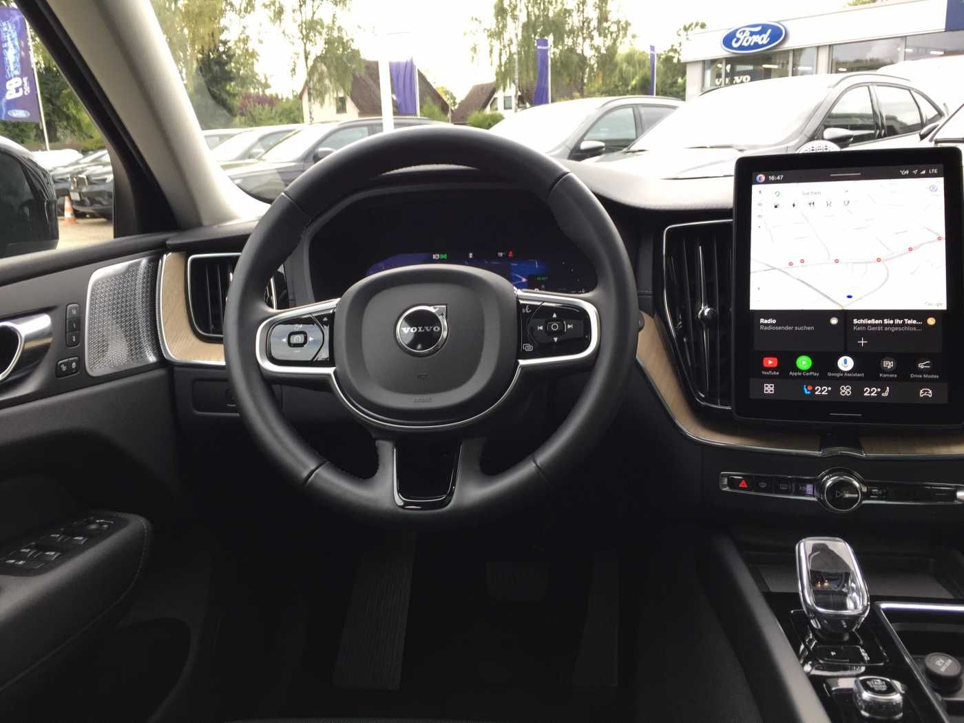 Volvo XC 60 XC60 Ultra Dark Recharge Plug-In Hybrid AW imagem 2
