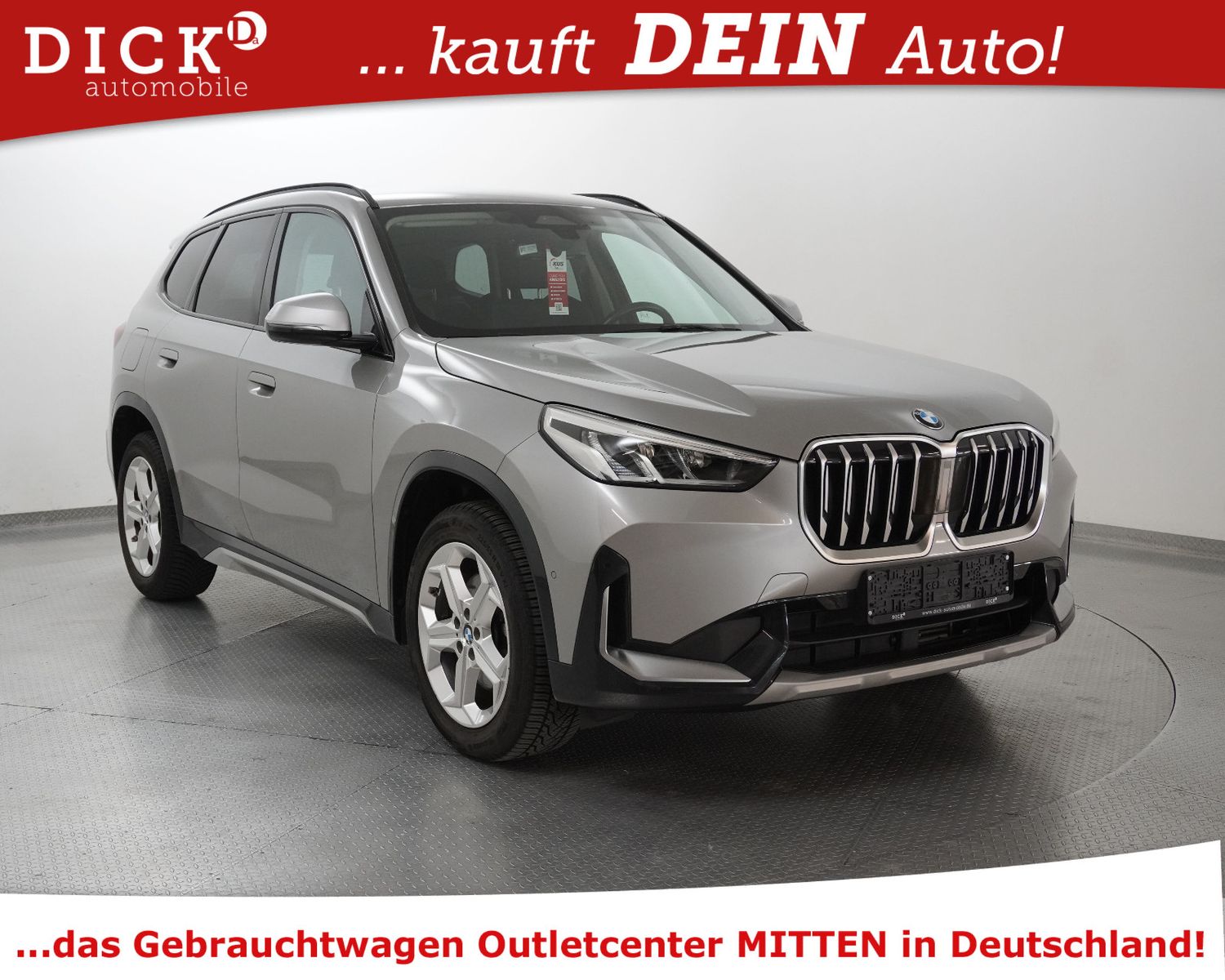 Fahrzeugabbildung BMW X1 20i sDr DKG xLine SHADO+LEDER+NAV+VIRTU+KAM+M