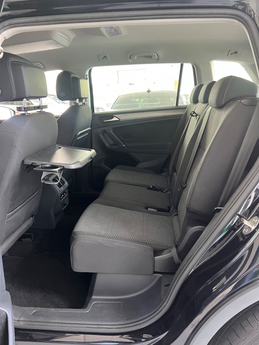 Fahrzeugabbildung Volkswagen Tiguan Allspace 2.0TDI DSG Comfortline 7.SITZER