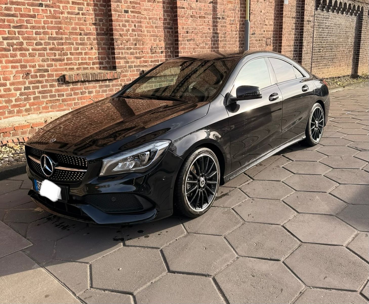 MERCEDES-BENZ CLA 200d AMG LINE-Scheckheft-Kamera-Service NEU-