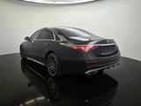 Mercedes-Benz S 500 4M L AMG LINE*PANO*EXCLUSIVE*BURME*SITZKLI - gebrauchte Mercedes-Benz S 500 aus dem Jahr 2022
