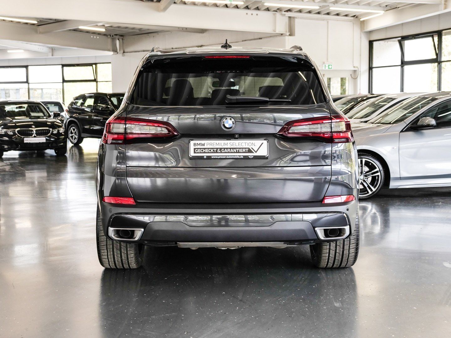 BMW X5 xDrive30d Aut Nav LED AHK Parkass RFK 21 foto 5