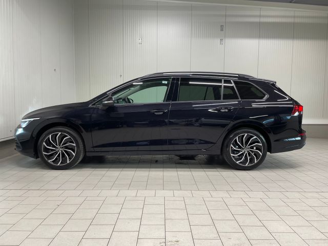 Golf VIII Variant Life 1.0 eTSI DSG RFK NAVI TRA