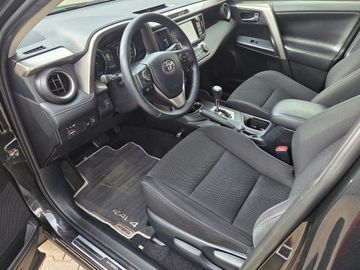 Toyota RAV 4 - 8
