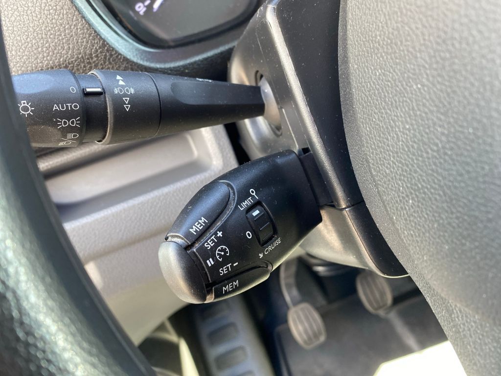 Fahrzeugabbildung Citroën Jumpy M 120 Club *Cam*Innenverkleidung*TWA*