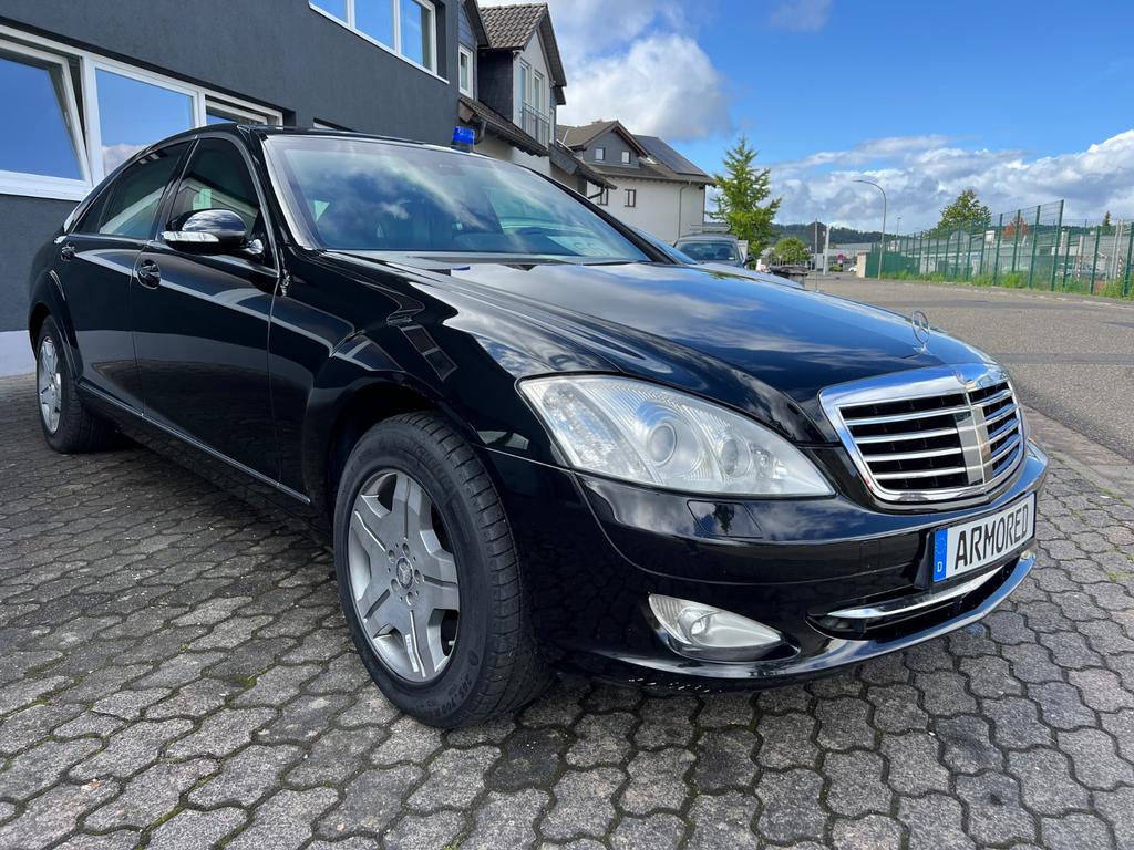 Mercedes-Benz S 600