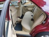 Mercedes-Benz 190 - Mercedes-Benz 190 mit Benzin-Antrieb: Limousine, Automatik