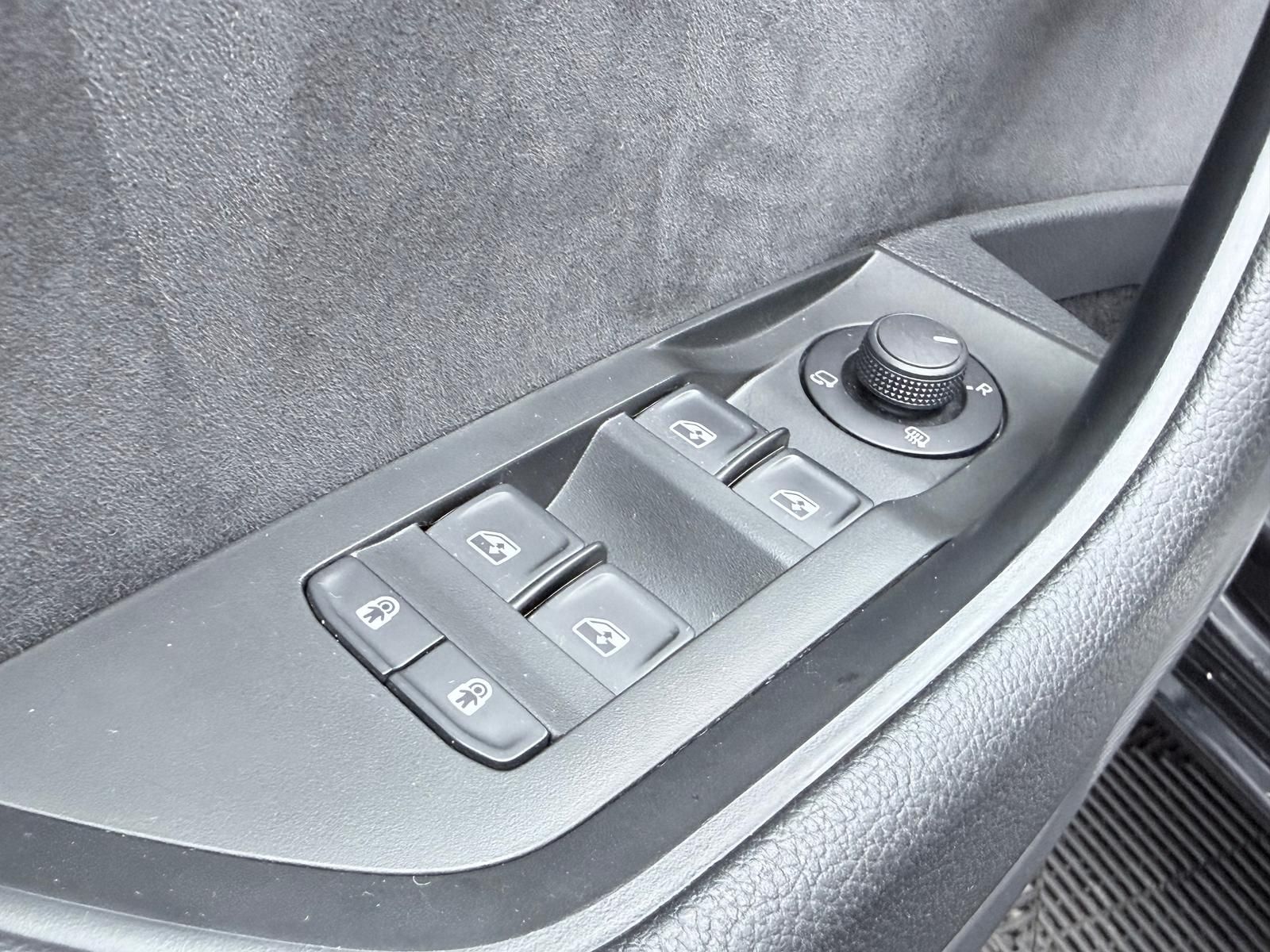 Fahrzeugabbildung SKODA SPORTLINE 2.0 TDI/VIRTUAL/R-CAM/LED/ACC/DCC/DAB+