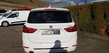 Fahrzeugabbildung BMW Baureihe 2 Gran Tourer 218 i Sport Line