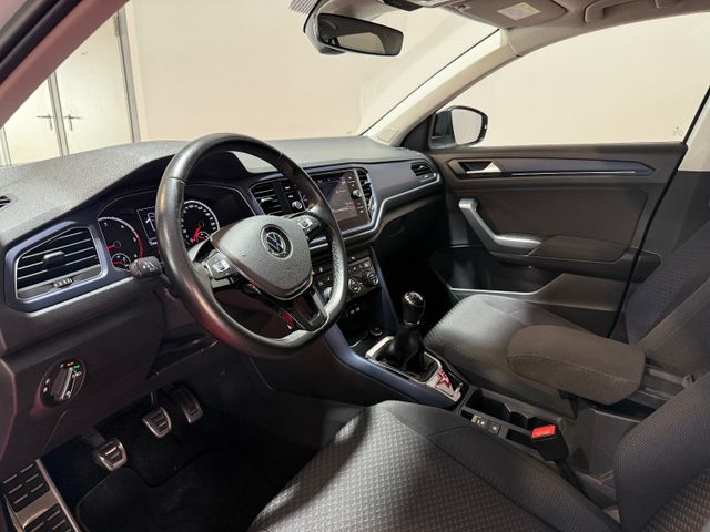 T-Roc United SHZ AHK APP NAVI PDC - Bild 8