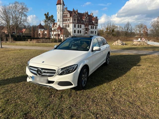 MERCEDES-BENZ Mercedes C220/250 Avantgarde 4 matic, Burm...