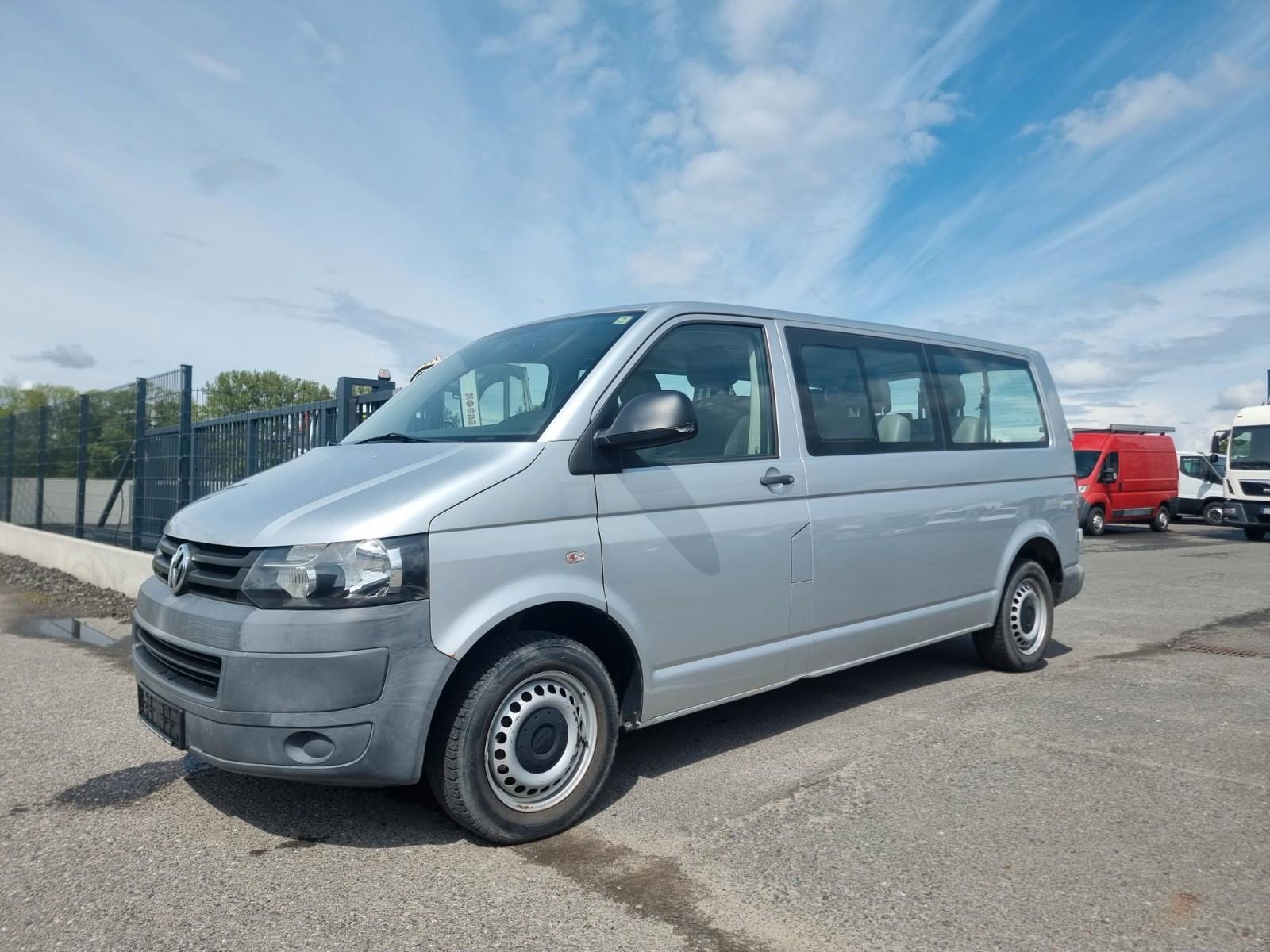 Volkswagen T5 Kombi Transporter lang/9-Sitzer/1.Hand/Klima