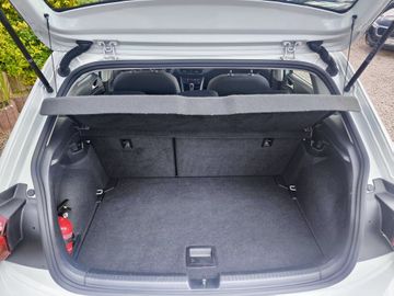 Volkswagen Polo - 12