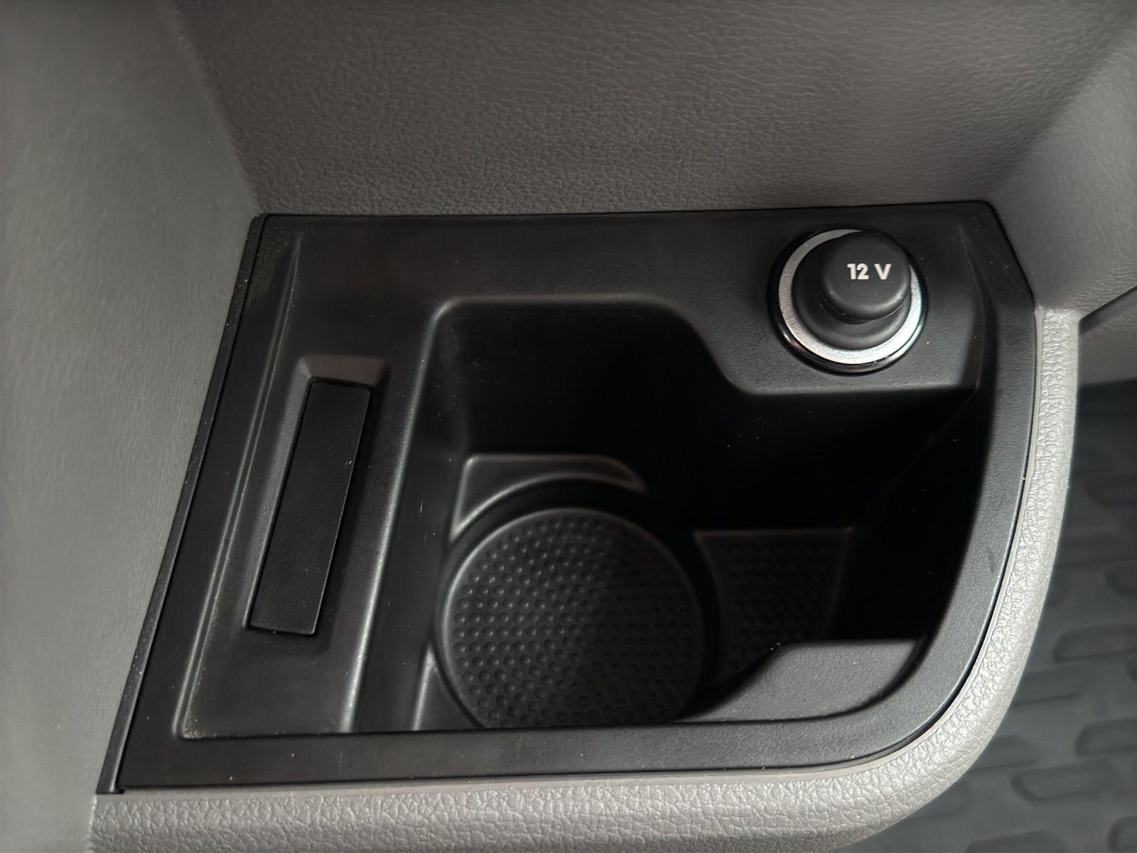 Volkswagen T6.1 Kasten 2.0 TDI LR KLIMA+SITZHZG+PDC+DAB+