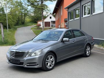 Mercedes E 200 - 2
