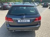 Mercedes-Benz E 220 T-Modell E 220 CDI BlueEfficiency - Mercedes-Benz E 220: Cdi T
