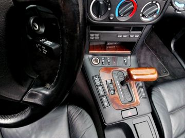 BMW 320 3 Cabrio (E36) 320i