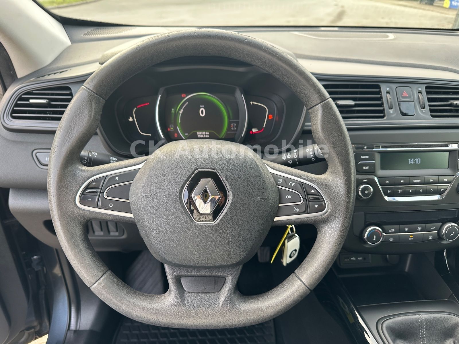 Fahrzeugabbildung Renault Kadjar Life 1.2 TCe/Klima/Tempomat/PDC/AHK