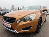 Volvo S60 Lim. Momentum - gebrauchte Volvo S60 aus dem Jahr 2010