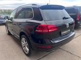Volkswagen Touareg V6 TDI BMT R-Line - Volkswagen Touareg aus 2010: TDI