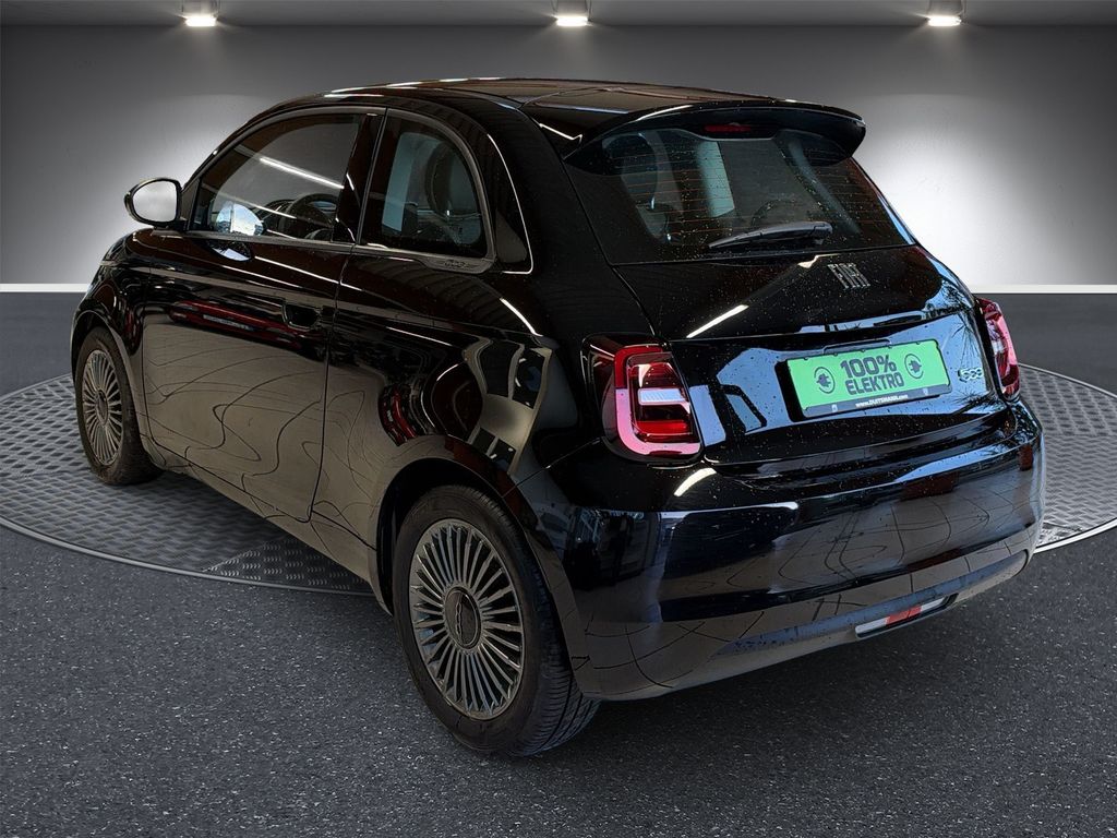 Fiat 500 Icon-100 % Elektro – Bild 3 von 15