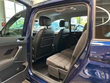 MYAUTOCENTER – Gebraucht- und Jahreswagen mit Werkstattservice in Pfaffenhofen Volkswagen Touran *1.HAND*Tempo*Klima*AHK*PDC*
