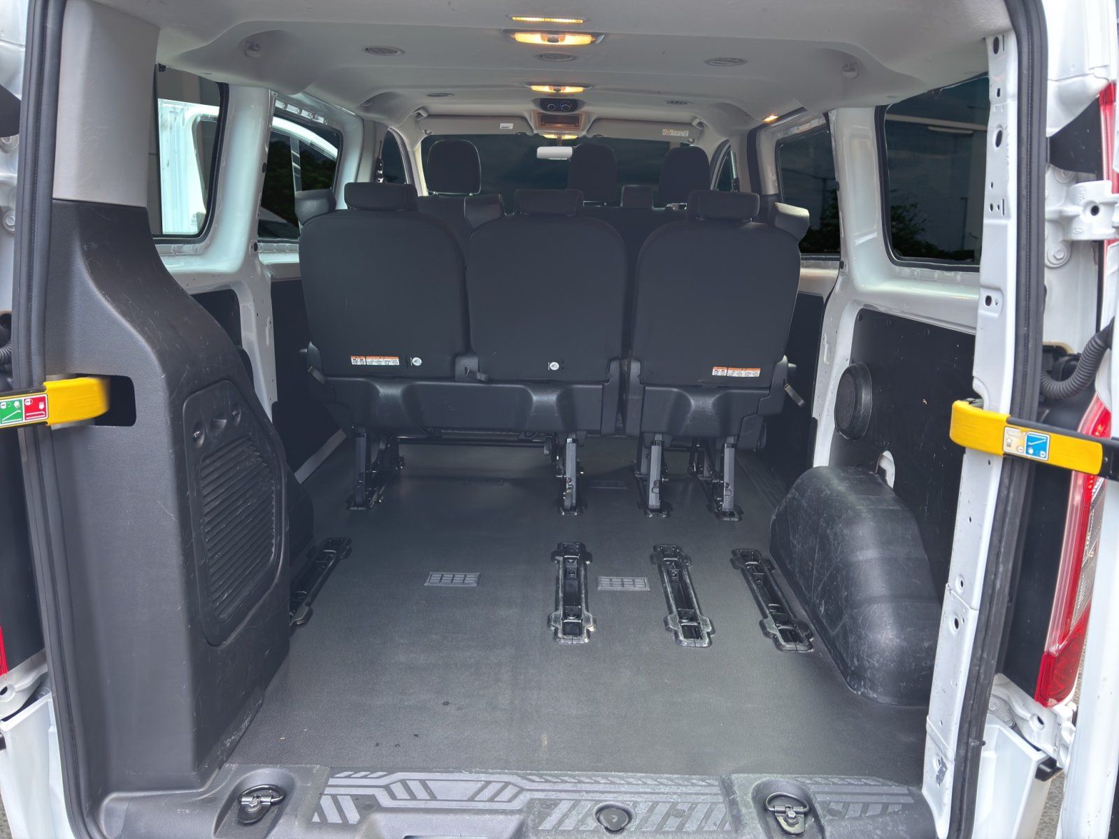 Fahrzeugabbildung Ford Transit Custom 340 L1 Trend